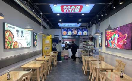 怎樣才能讓冒菜店內(nèi)的顧客更多？