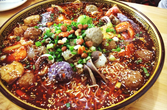 安徽麻辣冒菜加盟總部，一個(gè)成功創(chuàng)業(yè)的機(jī)會