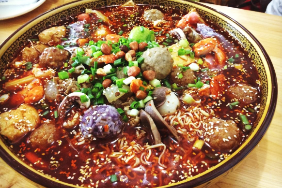 山西帽牌貨冒菜加盟，打造創(chuàng)業(yè)致富選擇