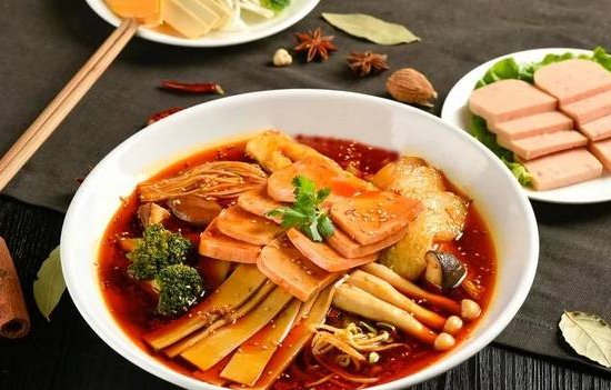 廣東冒菜加盟哪家好？冒菜市場(chǎng)前景如何？