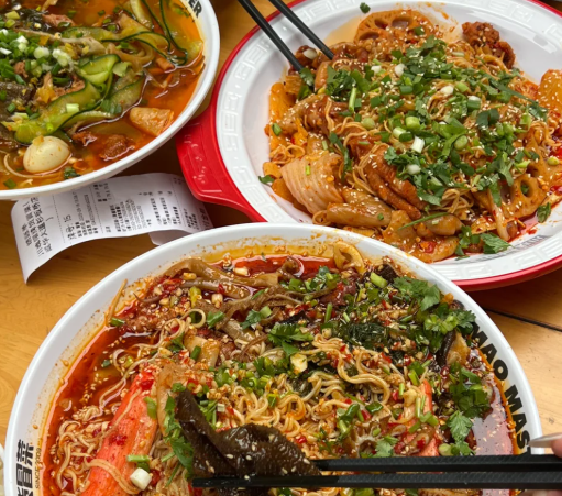 冒菜店選商場(chǎng)還是社區(qū)比較好呢？