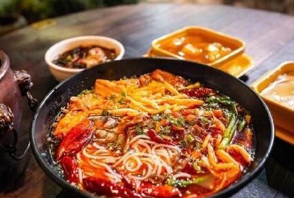 四川冒菜加盟要多少錢？加盟細(xì)節(jié)與費(fèi)用分析