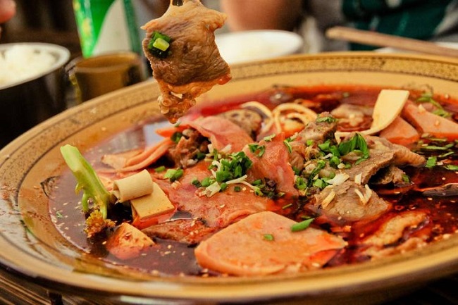 學(xué)冒菜技術(shù)培訓(xùn)多少錢，了解冒菜培訓(xùn)班的費(fèi)用和課程內(nèi)容