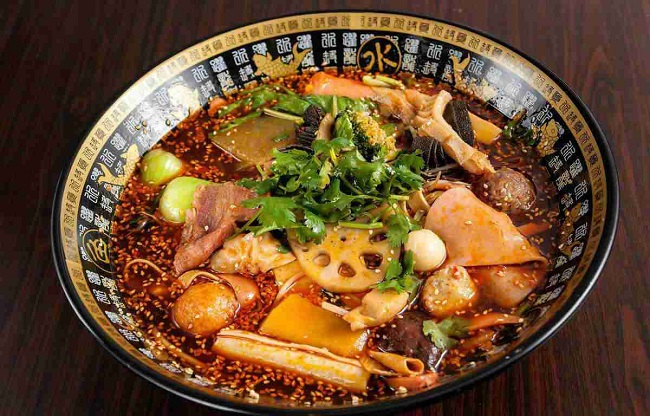 開冒菜店賺錢嗎，開一家冒菜店需要注意什么？